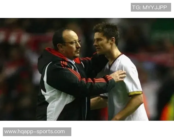 哈维阿隆索纪录片首播贝尼特斯等人盛赞其早期领袖气质与影响力